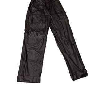 Zenana Faux Leather Pleated Pants Women’s Small NWT Pull On Elastic Waist